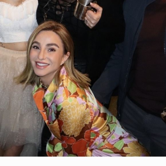 Forever 21 70s Inspired Dress floral size small - Picture 8 of 8